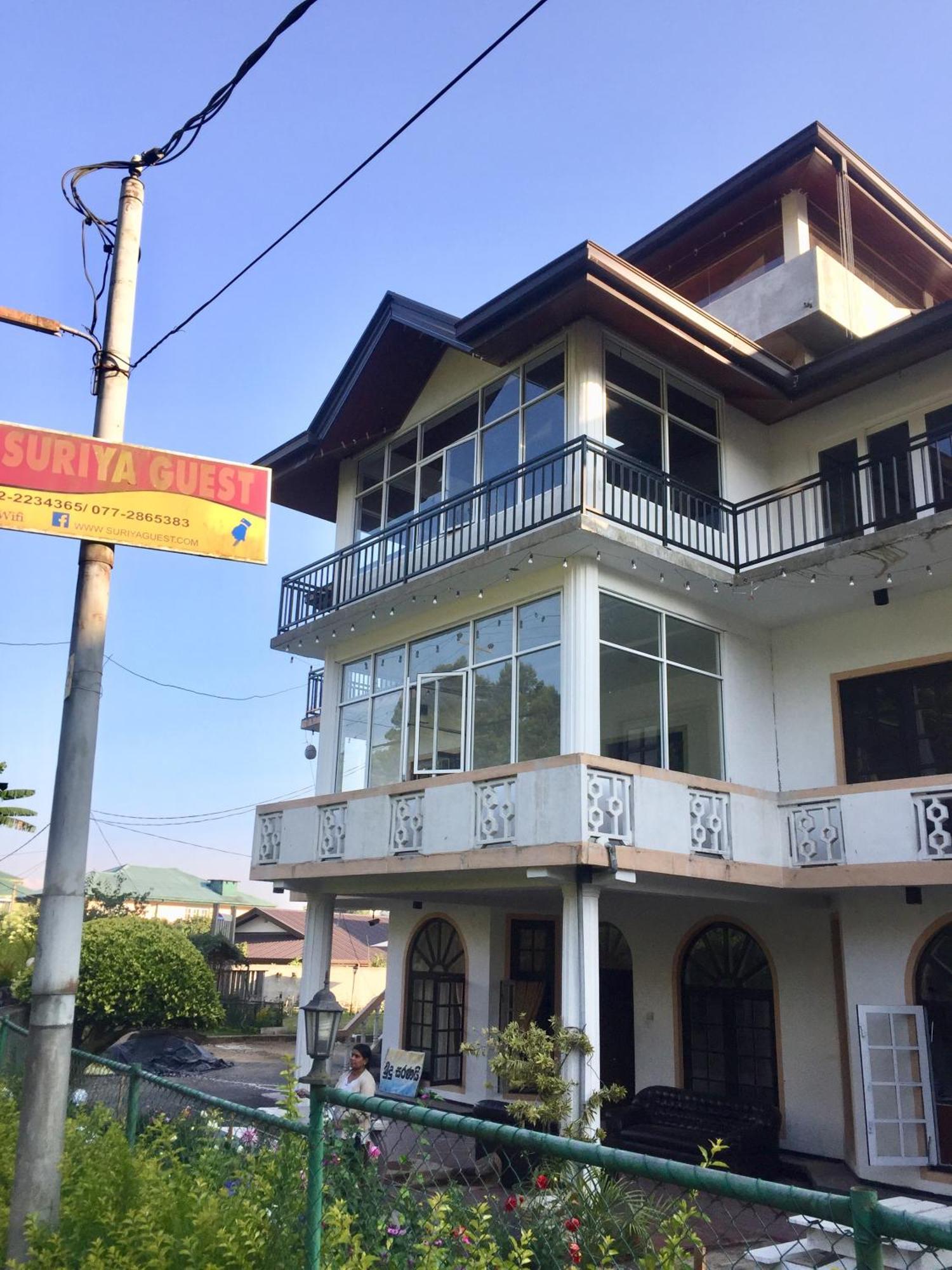 Suriya Guest Hotel Nuwara Eliya Buitenkant foto